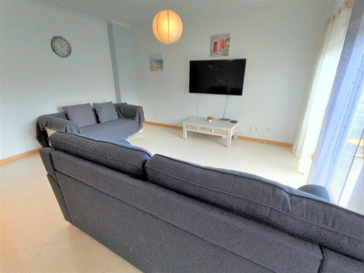 Algarve Modern T1 Apartment With Balcony In Αλμπουφέιρα Εξωτερικό φωτογραφία